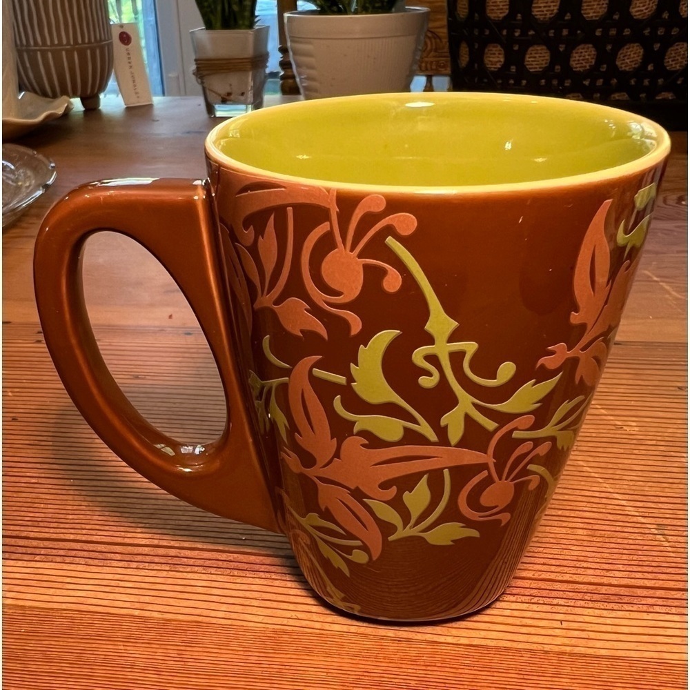 Jole Brown Green Mug